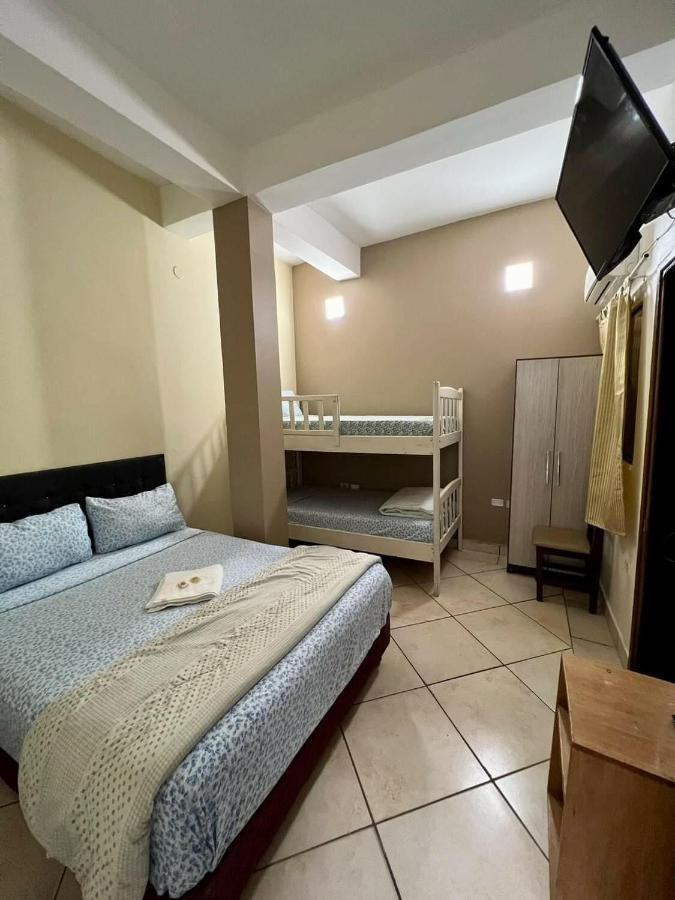Hotel Catedral Ciudad del Este Ngoại thất bức ảnh